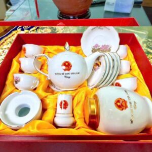 Bộ Ấm Chén Bình Trà In Logo Theo Yêu Cầu